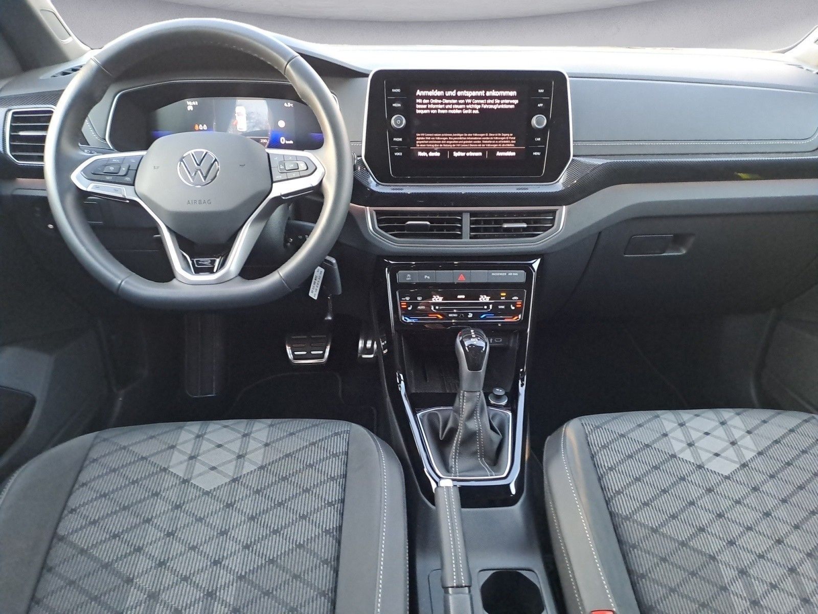 Volkswagen T-Cross - Bild 10