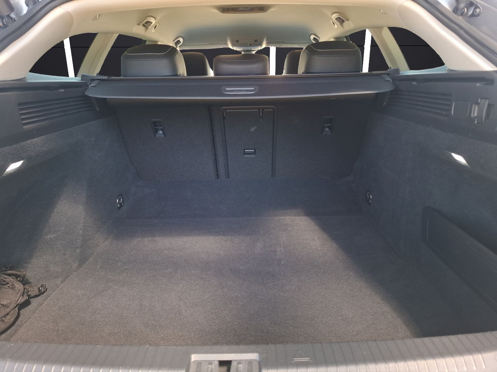 Fahrzeugabbildung Volkswagen Arteon SB TDI Elegance DSG LED Kamera Navi ACC