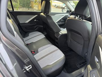Opel Astra - 11