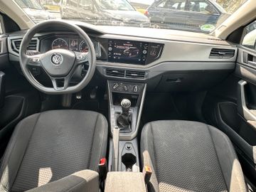 Volkswagen Polo - 11