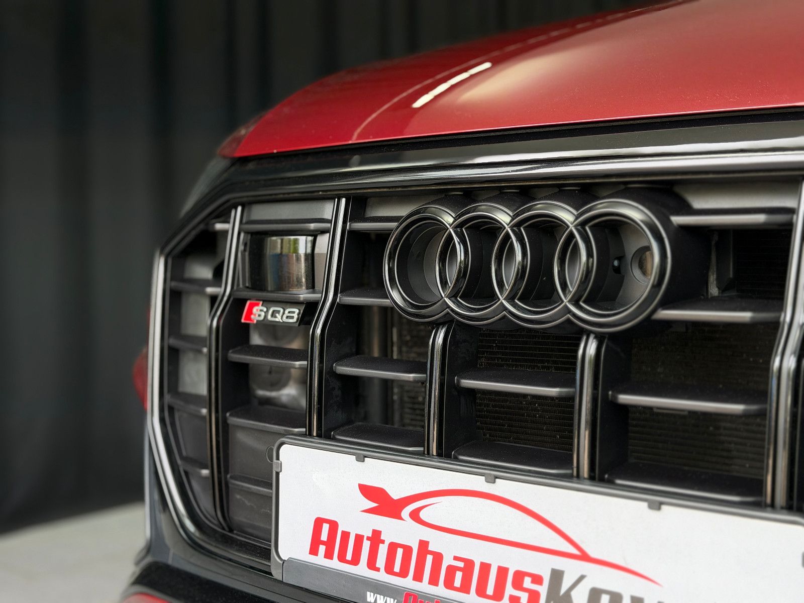 Fahrzeugabbildung Audi SQ8 4.0 TDI quattro|3D BANG&OLUFSEN|RS-SITZE|AHK