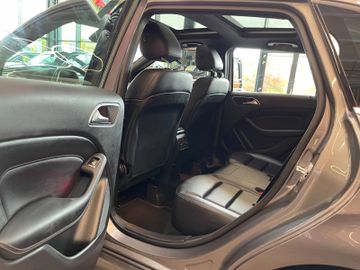 Mercedes-Benz B 220 d Edition B *2. Hand*AHK*LED*Klima*Kamera*