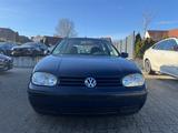 Volkswagen Golf IV Variant Basis 4Motion - Volkswagen Golf aus 2003: Variant