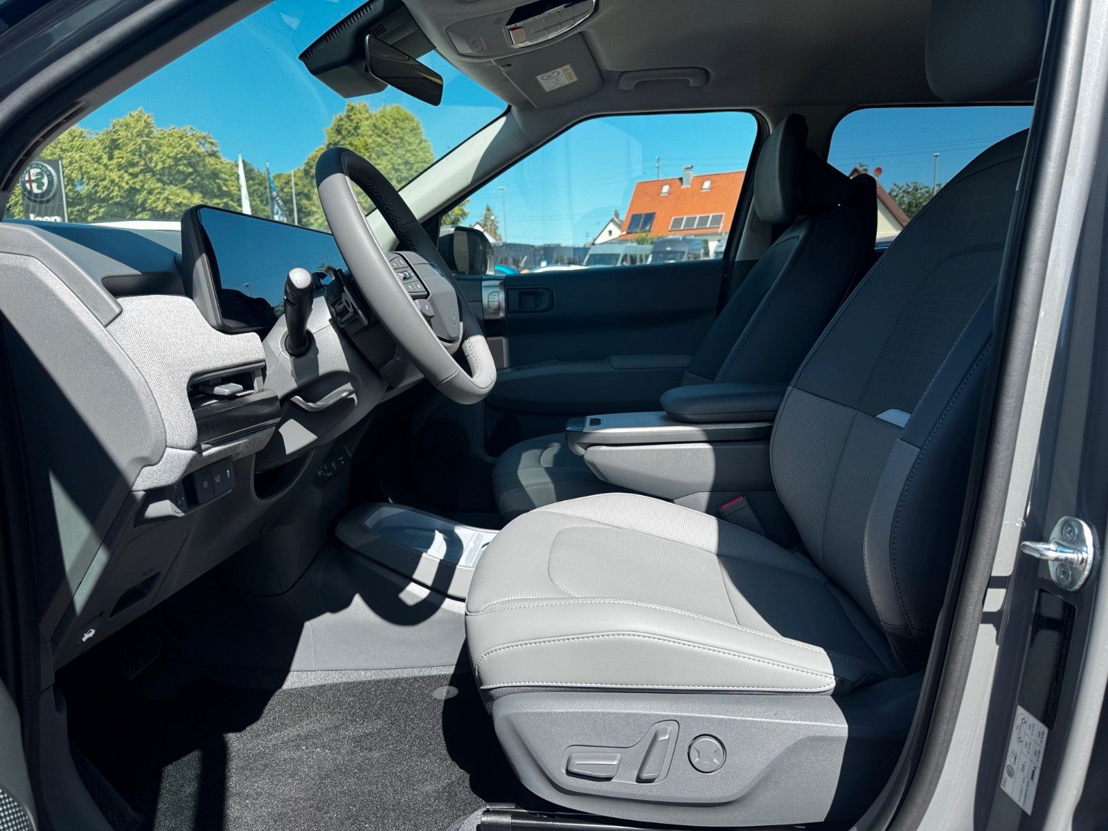 Fahrzeugabbildung Kia EV3 81.4 EARTH WIC BUS UPG DWP
