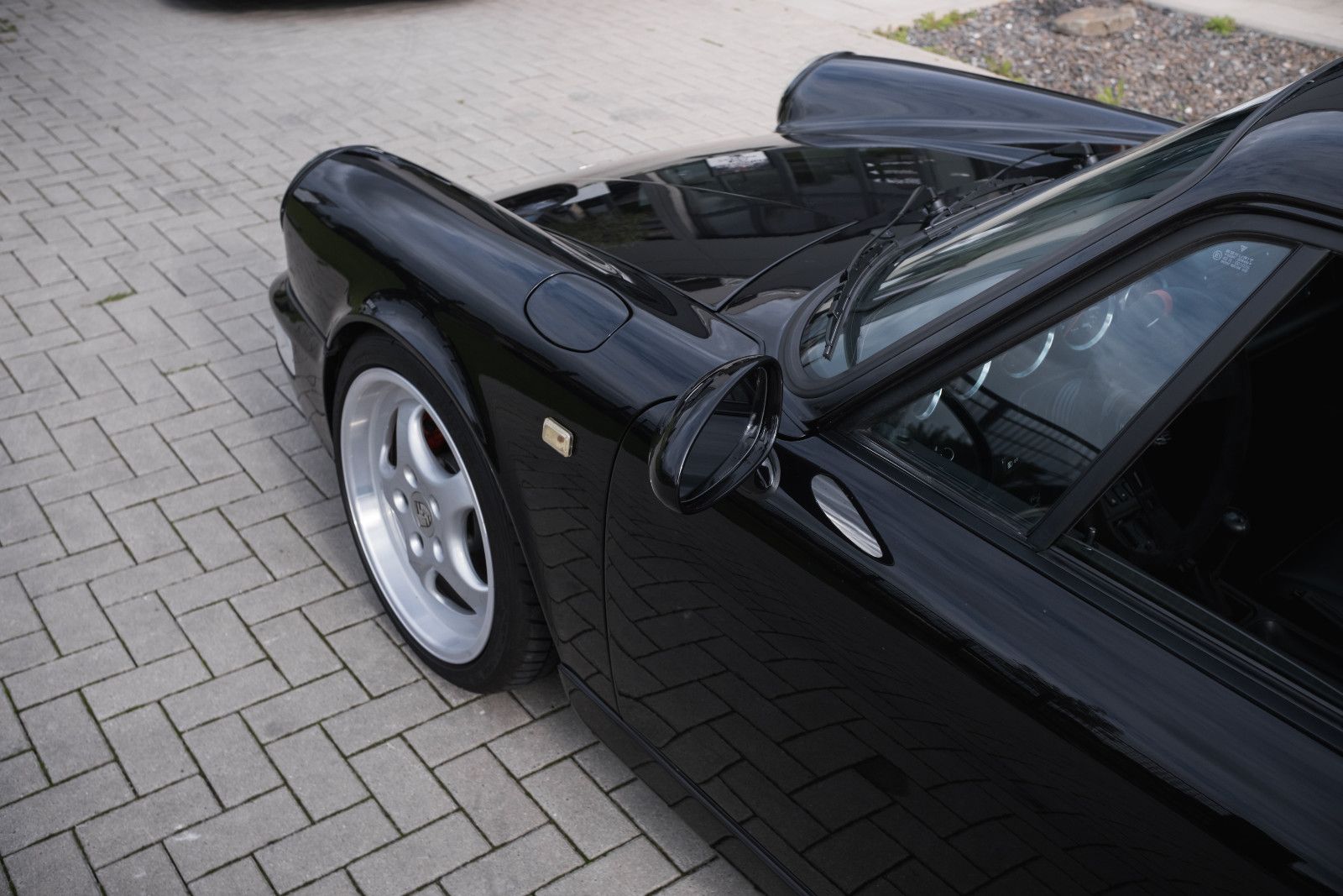 Fahrzeugabbildung Porsche 964 C4 Coupe-300 PS-18 Zoll Cup-KW Fahrwerk