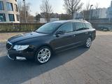 Skoda Superb 2,0 TDI - Skoda Octavia: Super