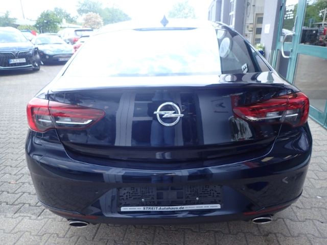 Fahrzeugabbildung Opel Insignia 2.0 Grand Sport Business 4x4 AHK ACC SH