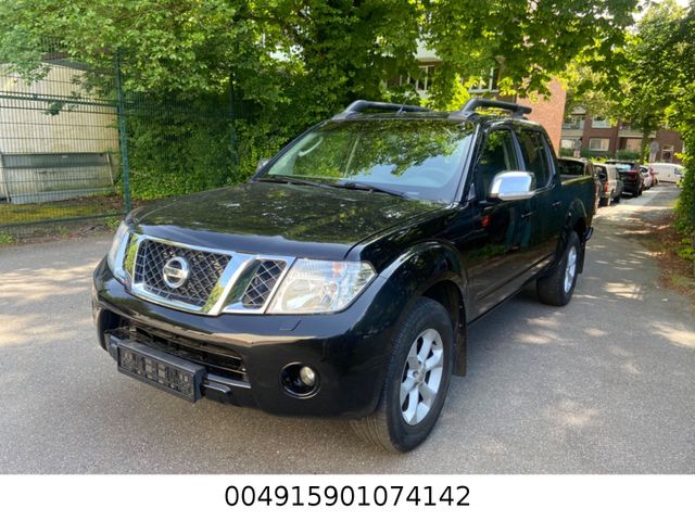 Nissan Navara 2.5 D  Autm. 4x4 Klima Leder Navi AHK