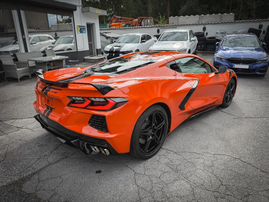 Corvette C8