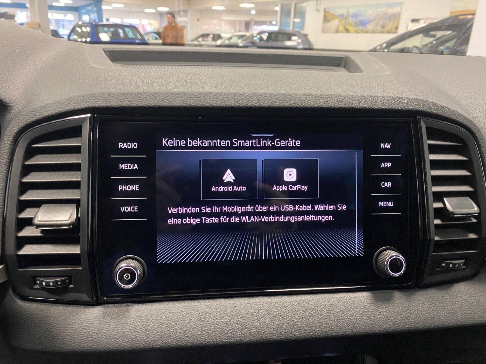 Fahrzeugabbildung SKODA Karoq 1.5 TSI DSG Selection+ACC+2030 Garantie+BC