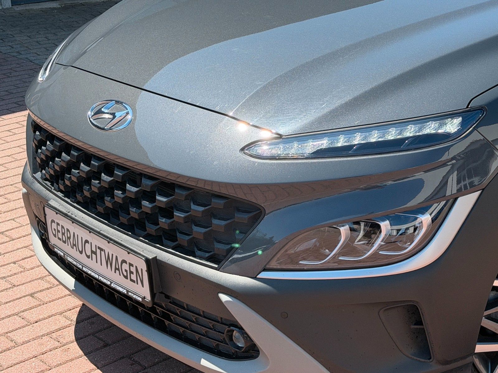 Fahrzeugabbildung Hyundai Hyundai KONA 1.6 GDi Hybrid Trend *Navi*LED*RFK*