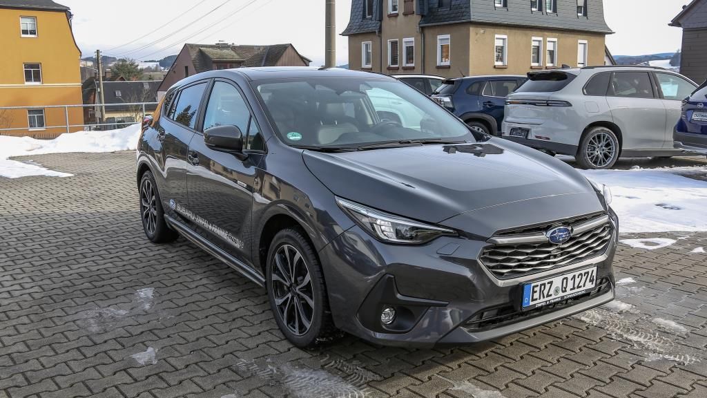 Autohaus Zimpel & Franke -  Subaru Impreza 2,0ie Platinum+ 4x4+LED+SHZ+LHZ - Bild 3