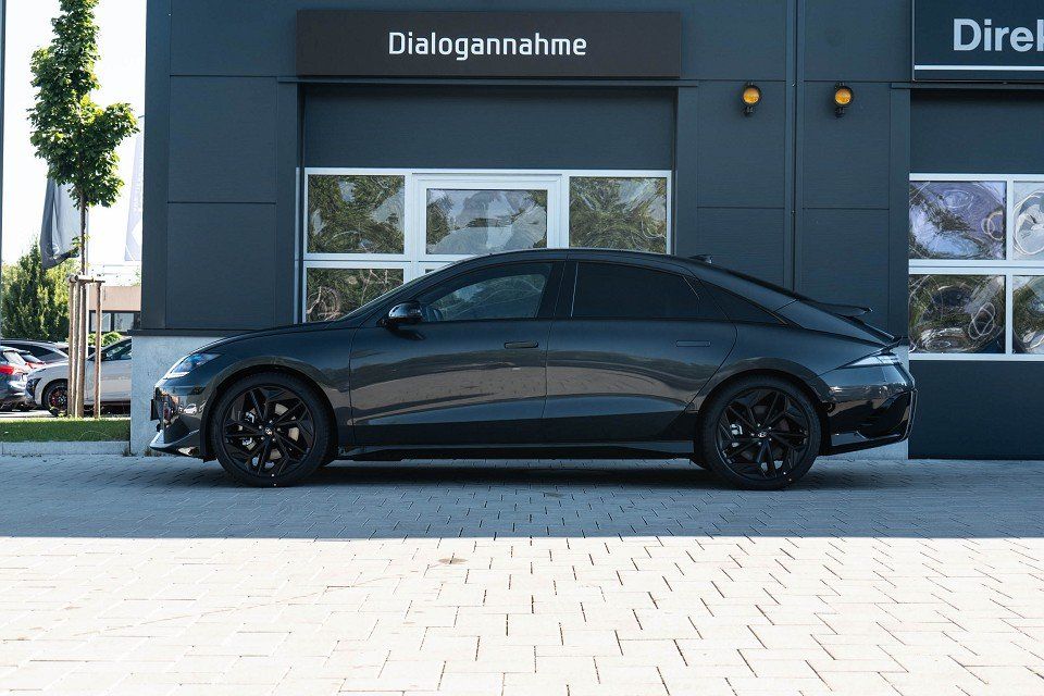 Fahrzeugabbildung Hyundai IONIQ 6 77,4kWh AWD First Edition