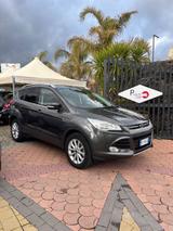 Ford Kuga 2.0 TDCI 150 CV S&S 2WD Titanium - Ford Kuga mit Diesel-Antrieb: Kombi