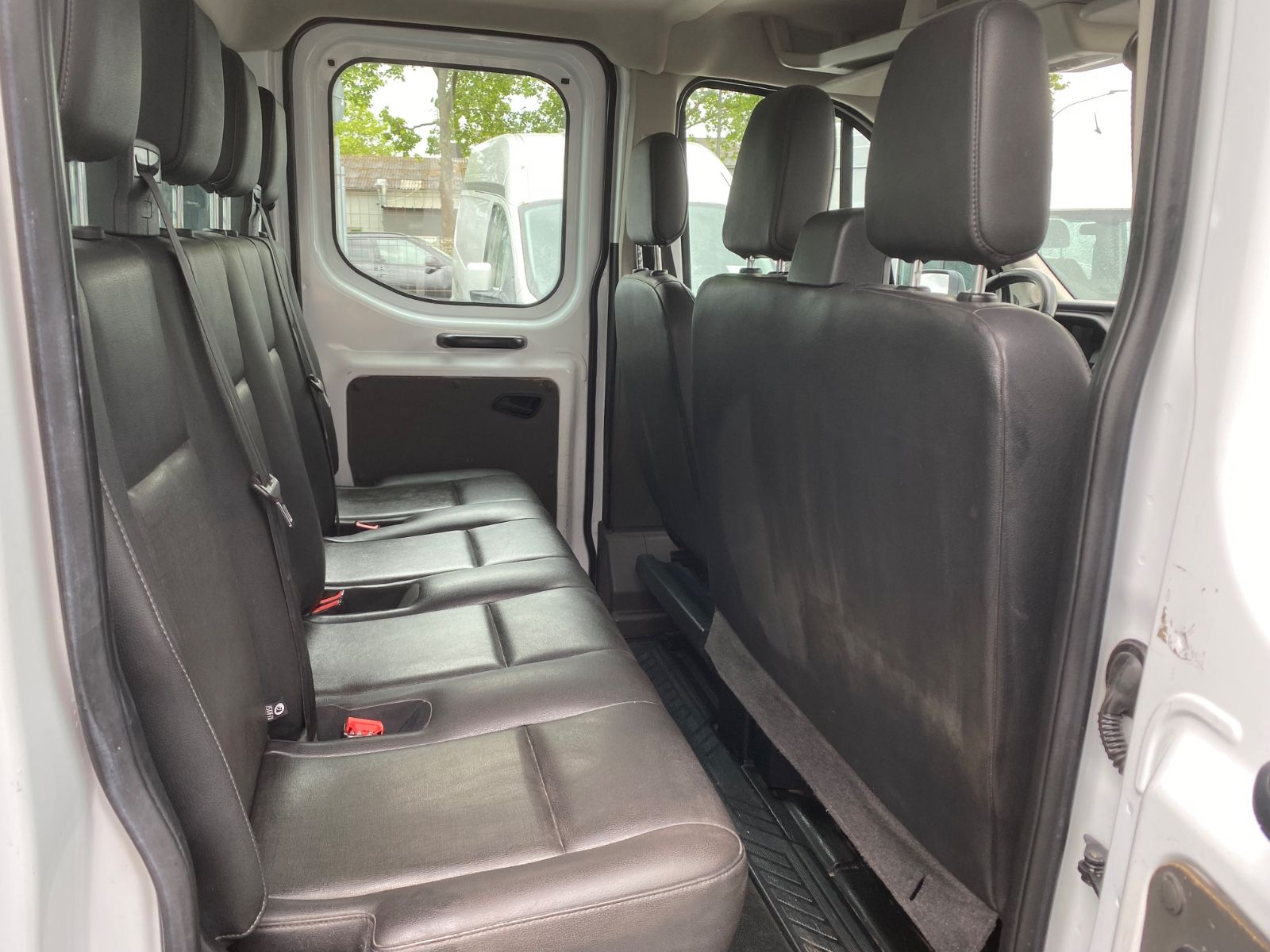 Fahrzeugabbildung Ford FORD Transit 350 L4Trend,AHK,1Hd,LederGarantie