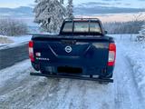 Nissan Navara Visia 2,3 dCi 163 Ps 6 MT 4x4 KC - blaue Nissan Navara