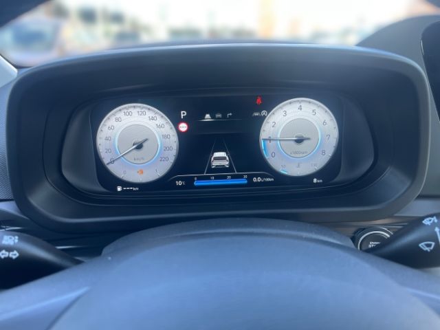 Fahrzeugabbildung Hyundai BAYON 1.0 T-Gdi MY25 (100PS) DCT Trend Komfortpa