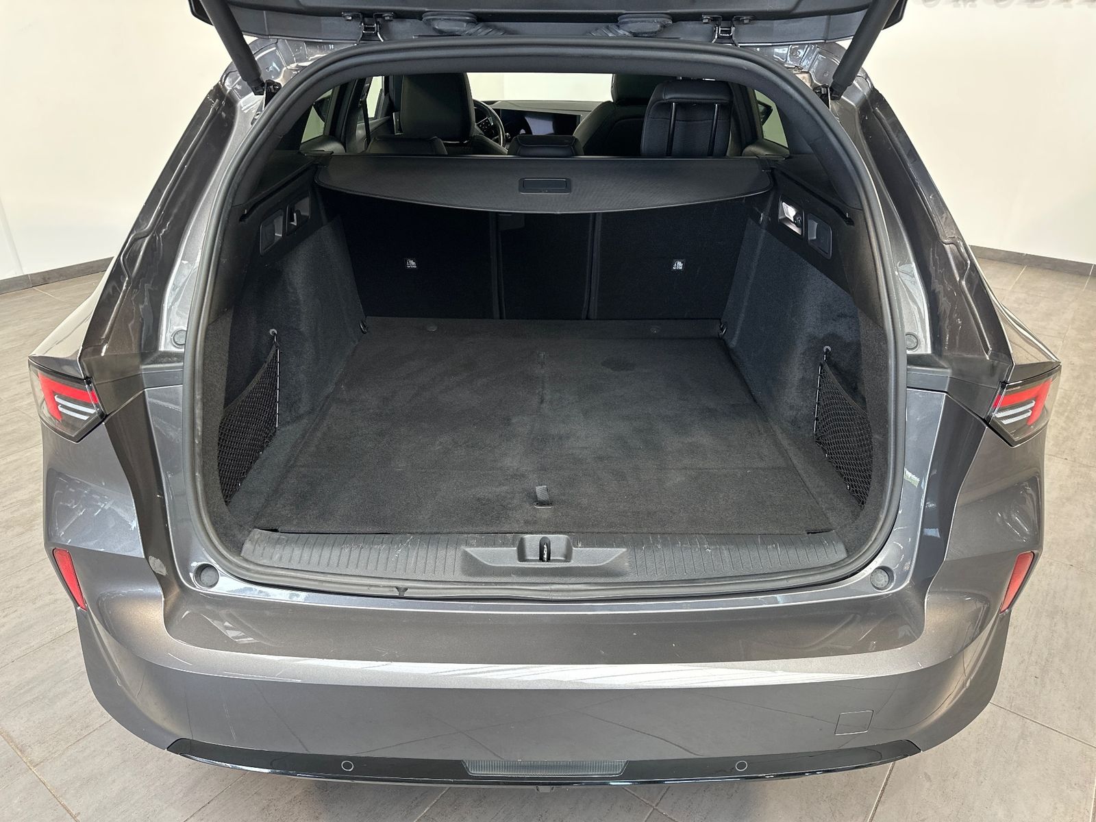 Fahrzeugabbildung Opel Astra SpT 1.5 D Automatik Ultimate NAV+LED+PANO