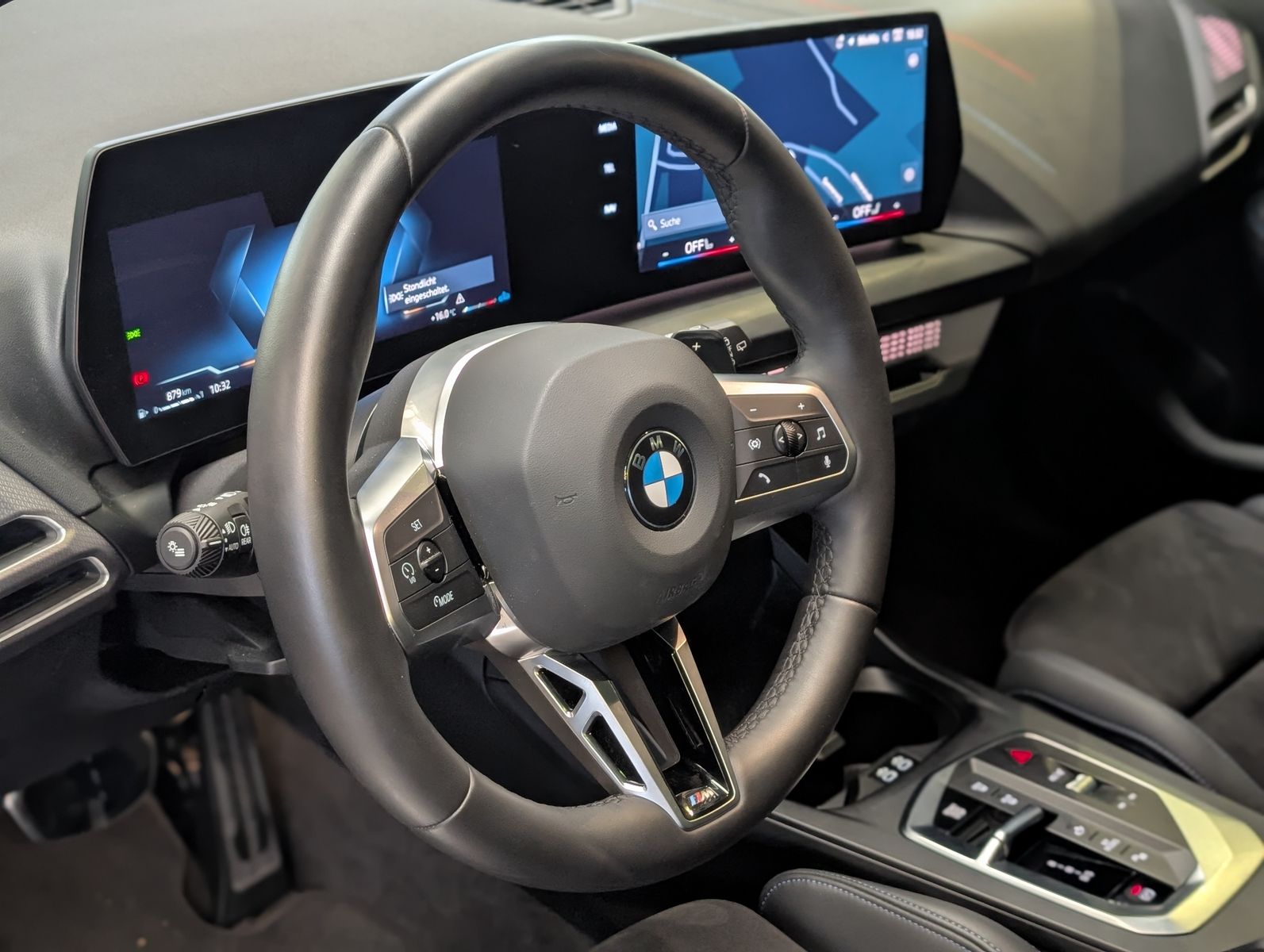 Fahrzeugabbildung BMW 118 d M-Sport Premium Shadow Cam Pano Alcan 18"