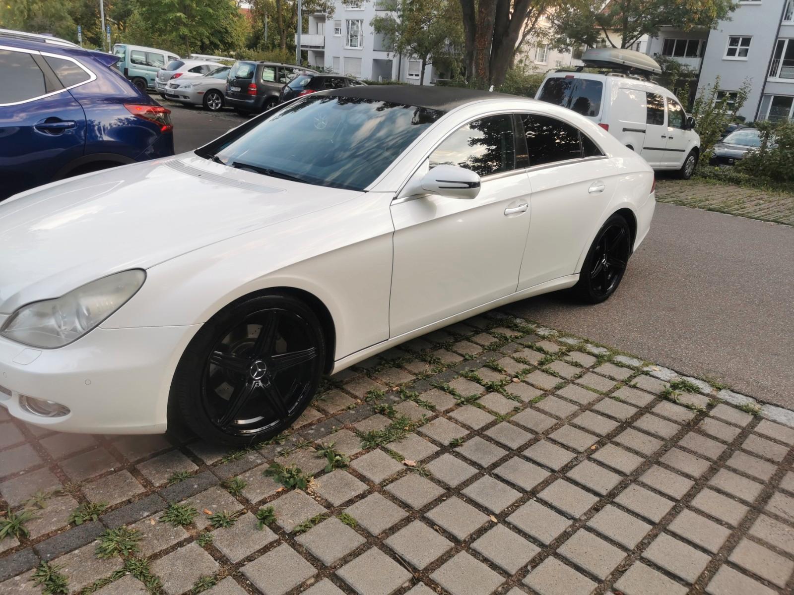 Mercedes-Benz CLS 300 -facelift top zustand 