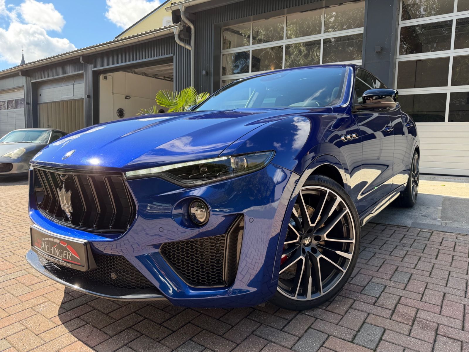 Maserati Levante Trofeo Q4 3.8 V8 Alcantara ACC Sitzheiz foto 1