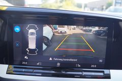 FORD Grand Tourneo Connect Titanium AUT-7SITZER-PANO-