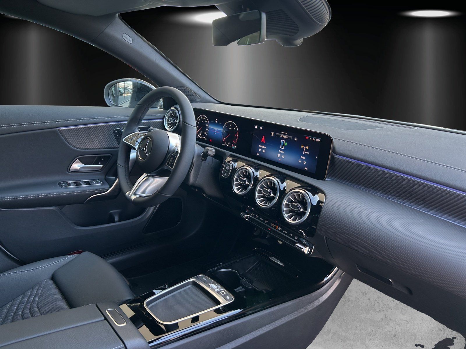 Fahrzeugabbildung Mercedes-Benz CLA 200 d SB Standhz AHK KeyGo MEMORY Multibeam