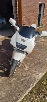 Yamaha FZR 1000 Exup in seltener Sonderlackierung. - YAMAHA 1000