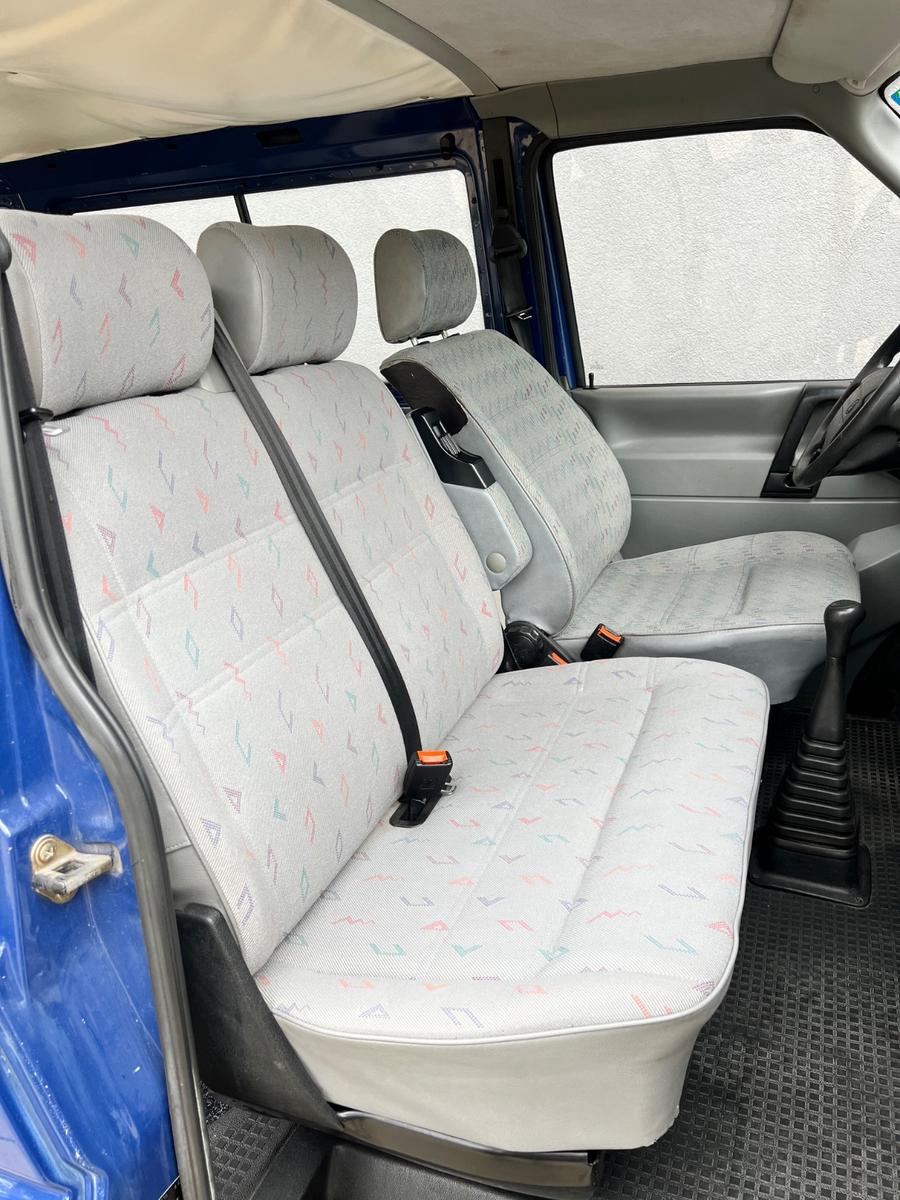Volkswagen T4 Bus Oldtimer 