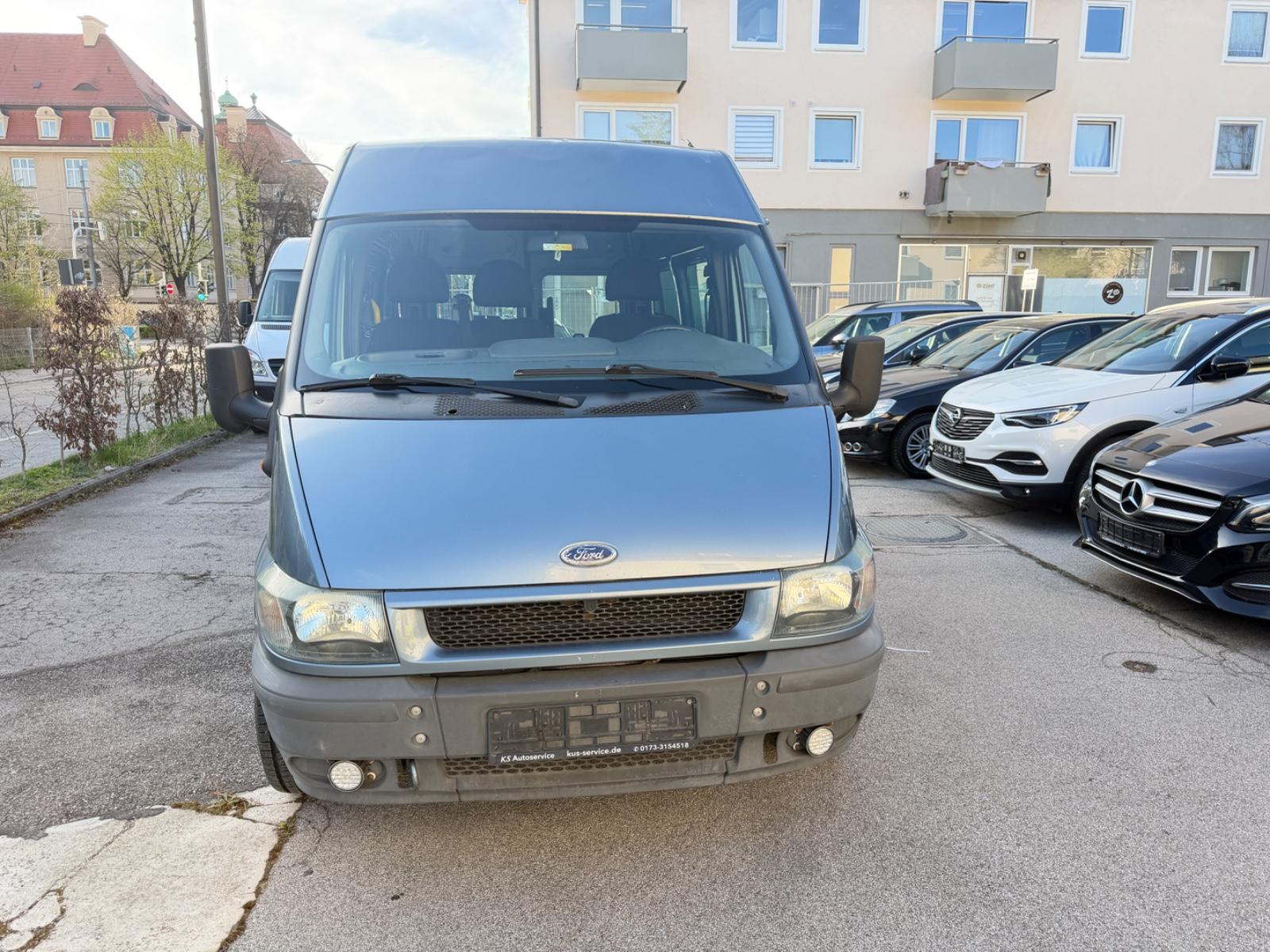 Ford Transit Tourneo