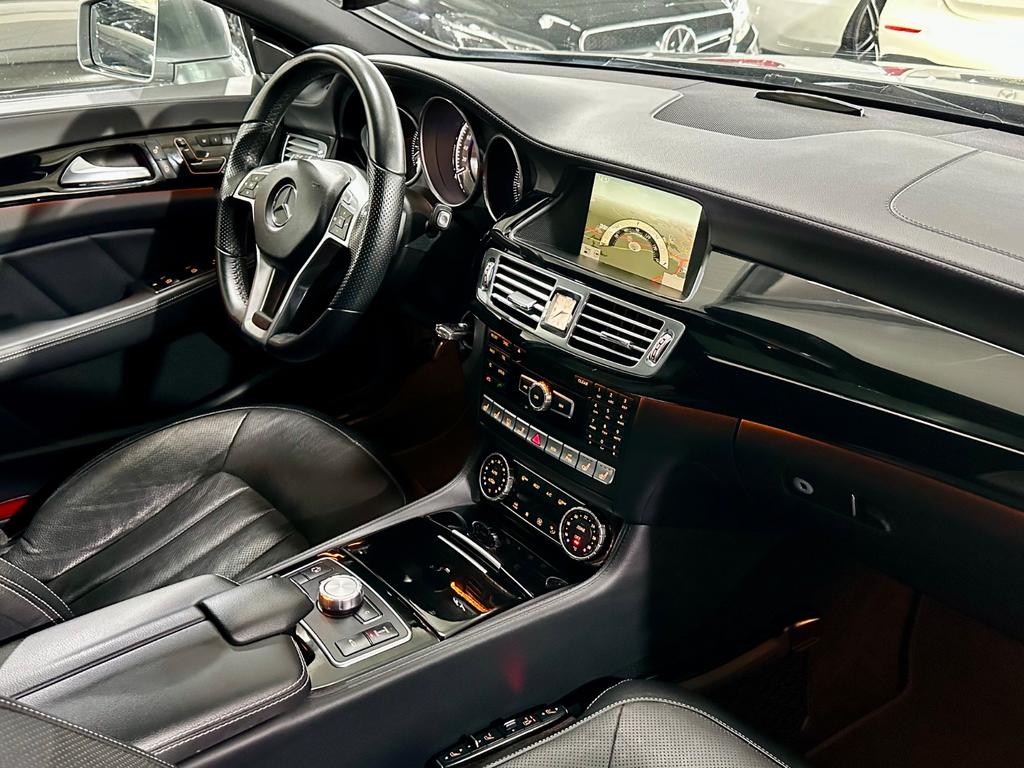 Mercedes-Benz CLS 500