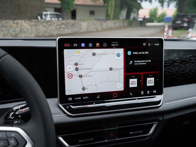 Tiguan Elegance TDI DSG Navi AHK 8-fach