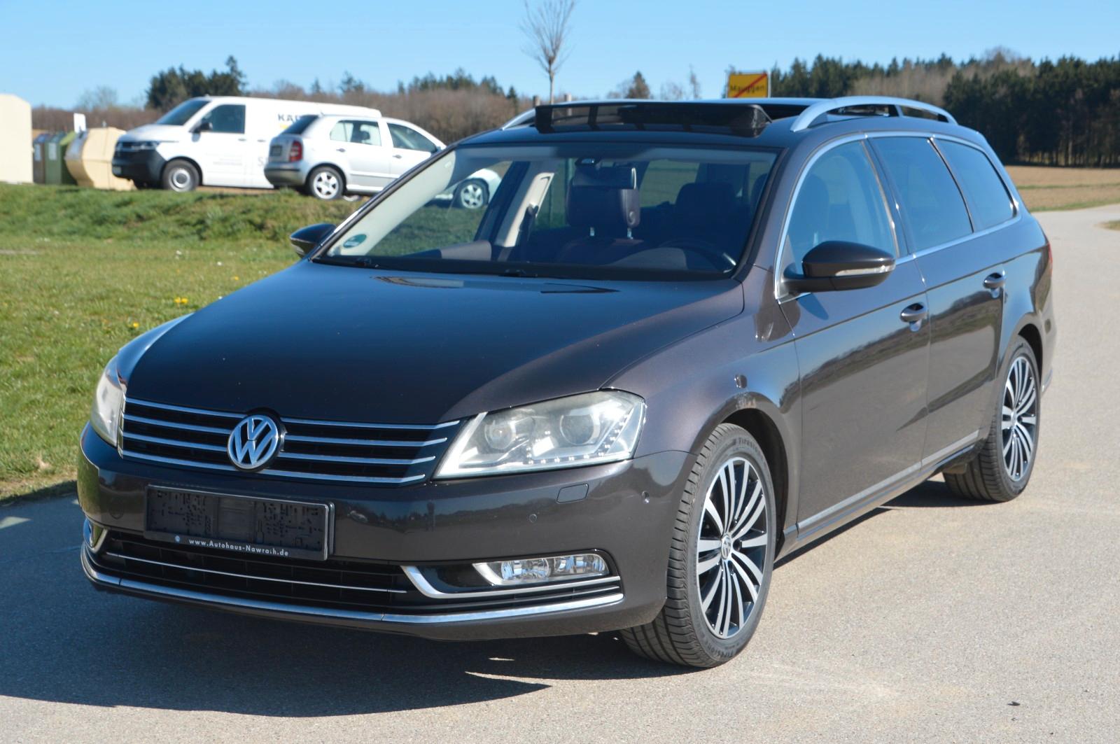 Volkswagen Passat Variant Highline 1.8 TSI AHK nahezu Voll
