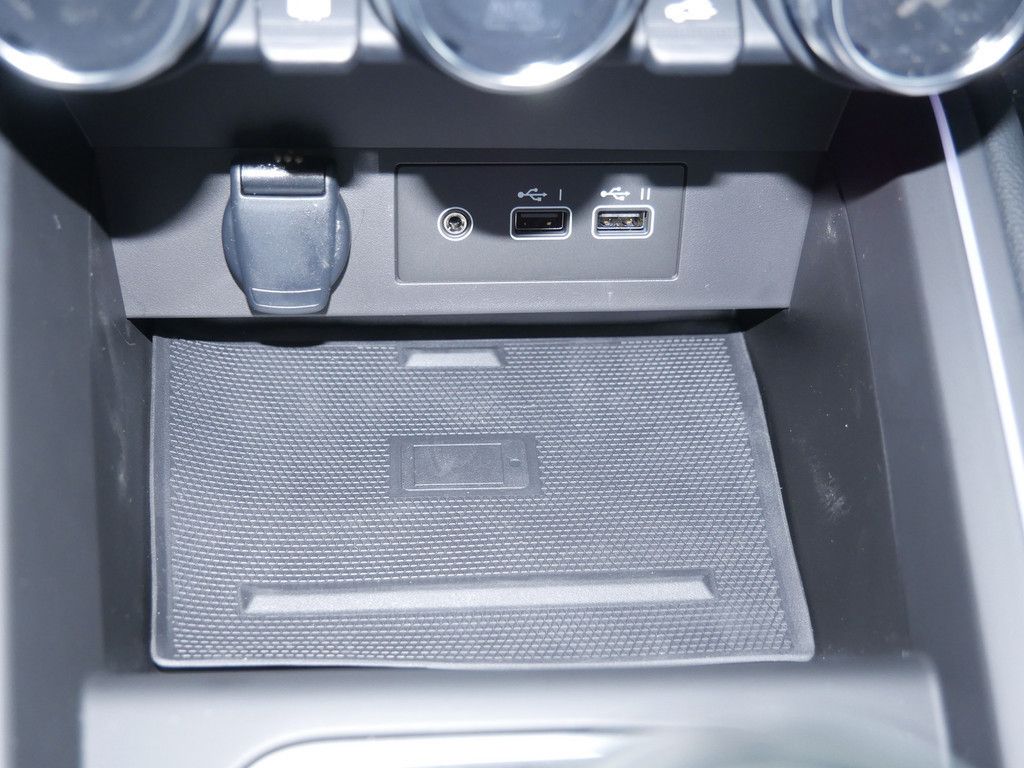 Fahrzeugabbildung Renault Clio Techno TCe 90