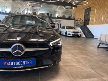 Mercedes-Benz CLA 180 *NAVI*LANE-ASSIST*KAMERA*NAVI*PDC*SZHZ*