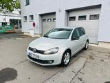 Volkswagen Golf VI Style KILIMA SITZHEIZUNG - mit Benzin-Antrieb: Gold, Kleinwagen
