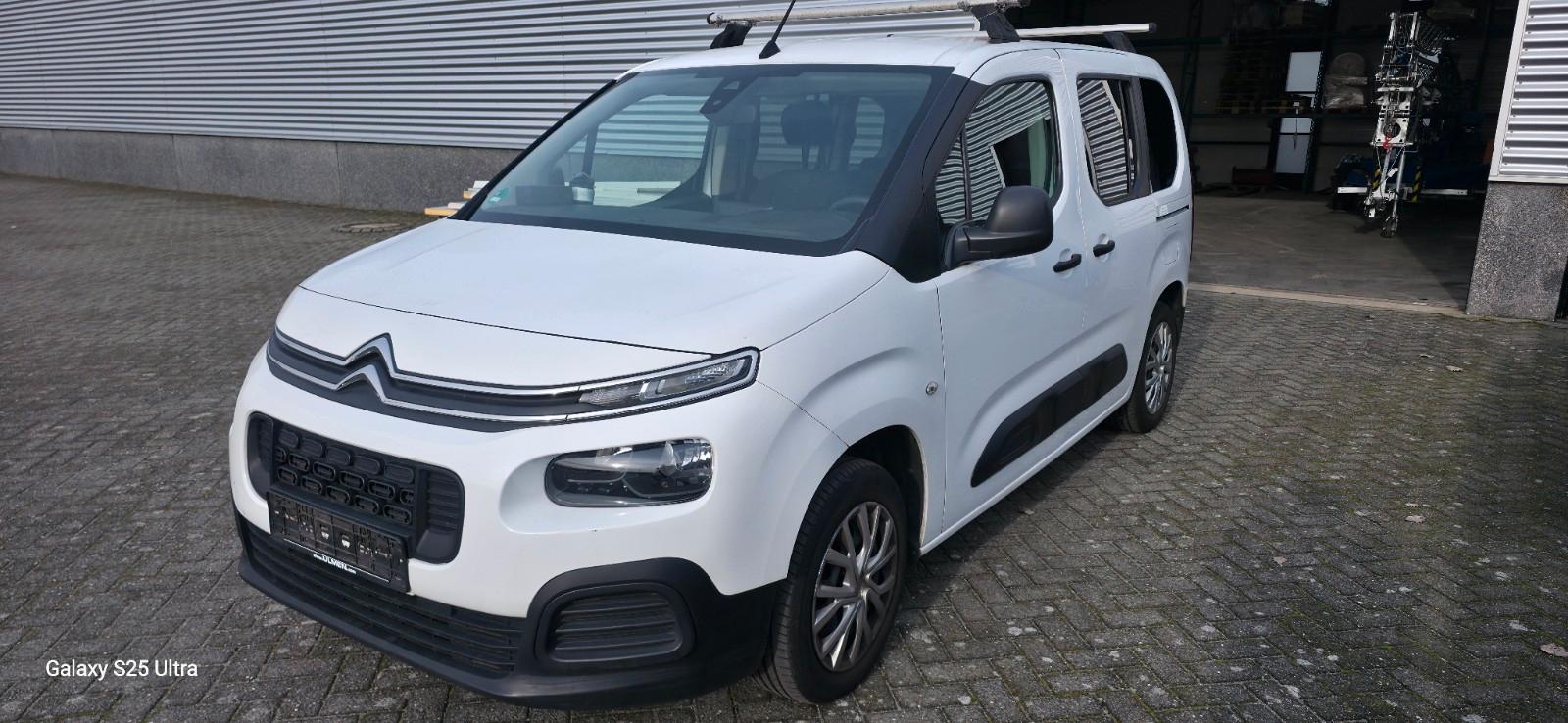 Citroën Berlingo Live M   **MOTORSCHADEN*