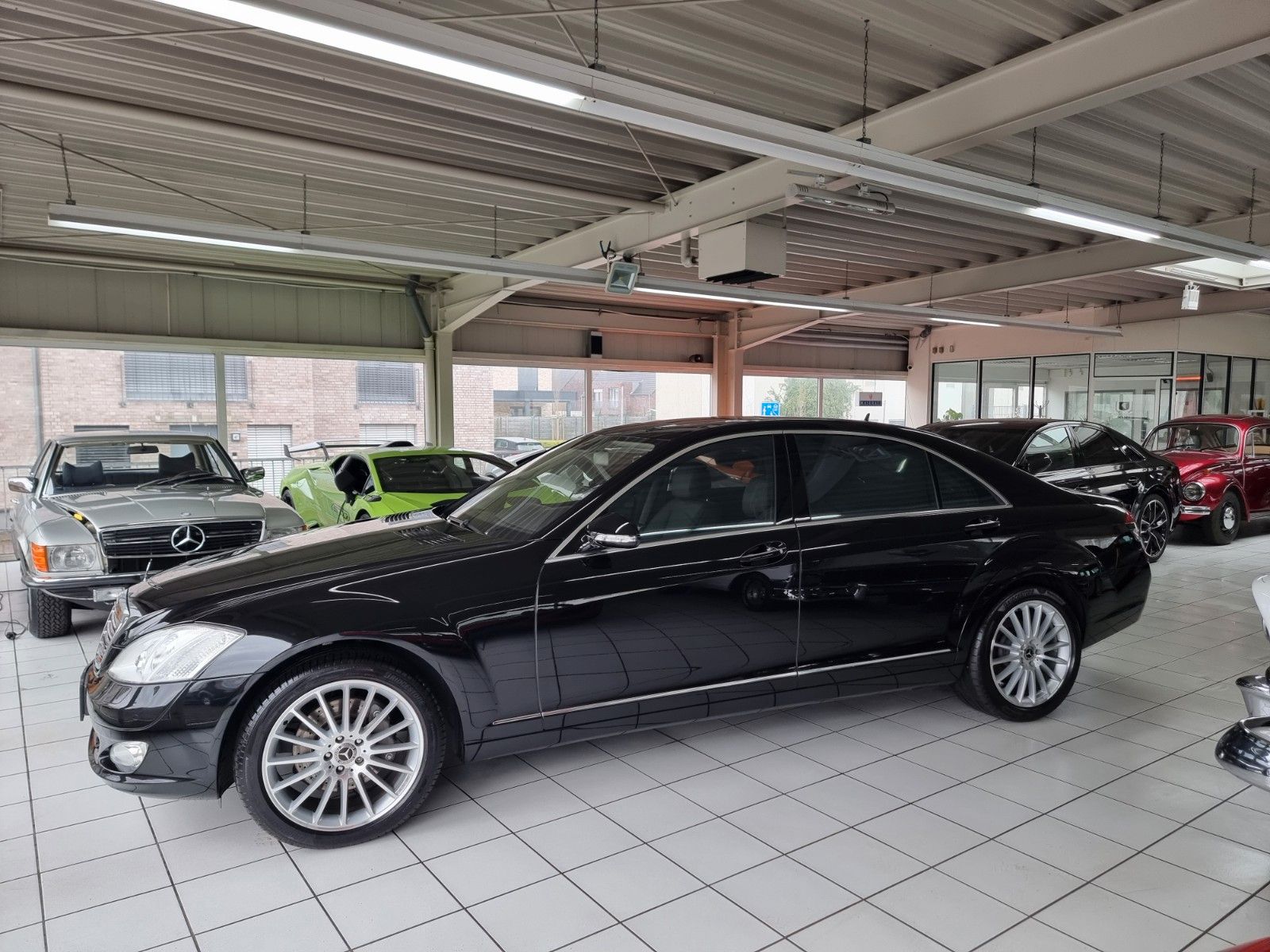 Fahrzeugabbildung Mercedes-Benz S 500 L/Originale 22.700 km/Erstlack