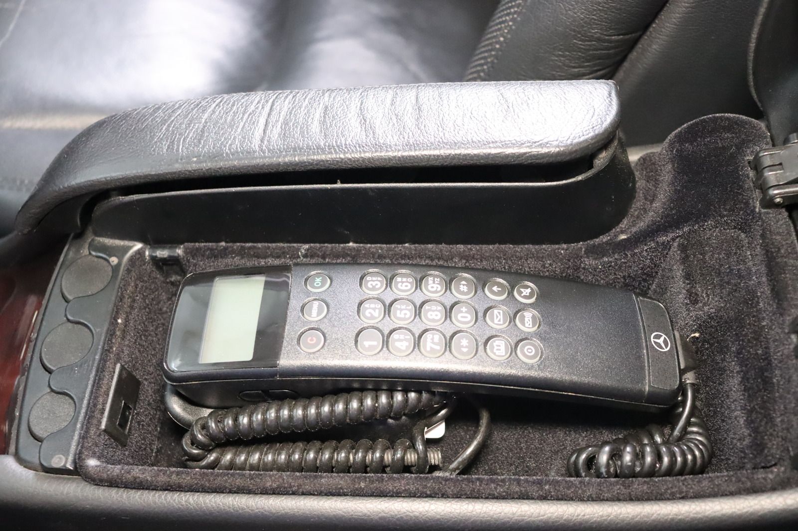 Fahrzeugabbildung Mercedes-Benz S 320 * Memory * Sitzhzg./-lüftung * PDC