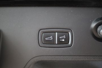 Porsche Panamera - 11