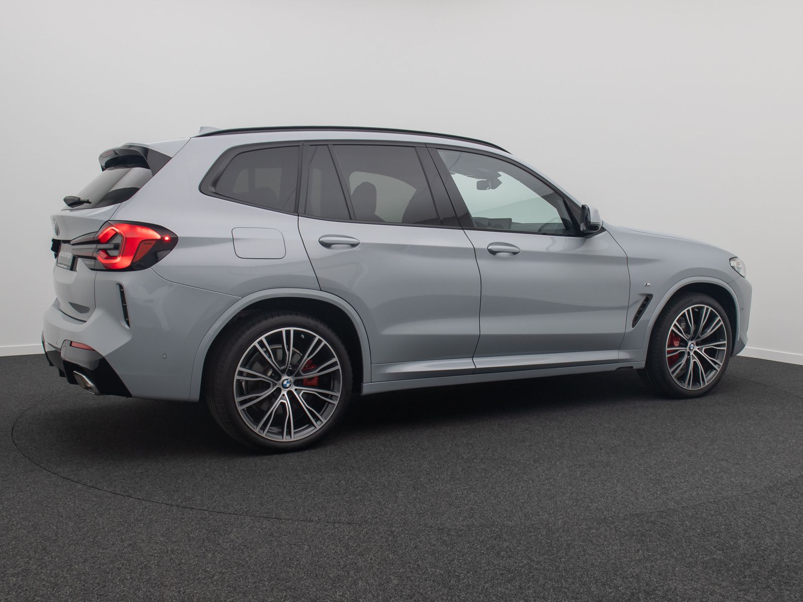 Fahrzeugabbildung BMW X3 xD30i M Sport Panorama 360&deg; Laser HUD 21Zoll