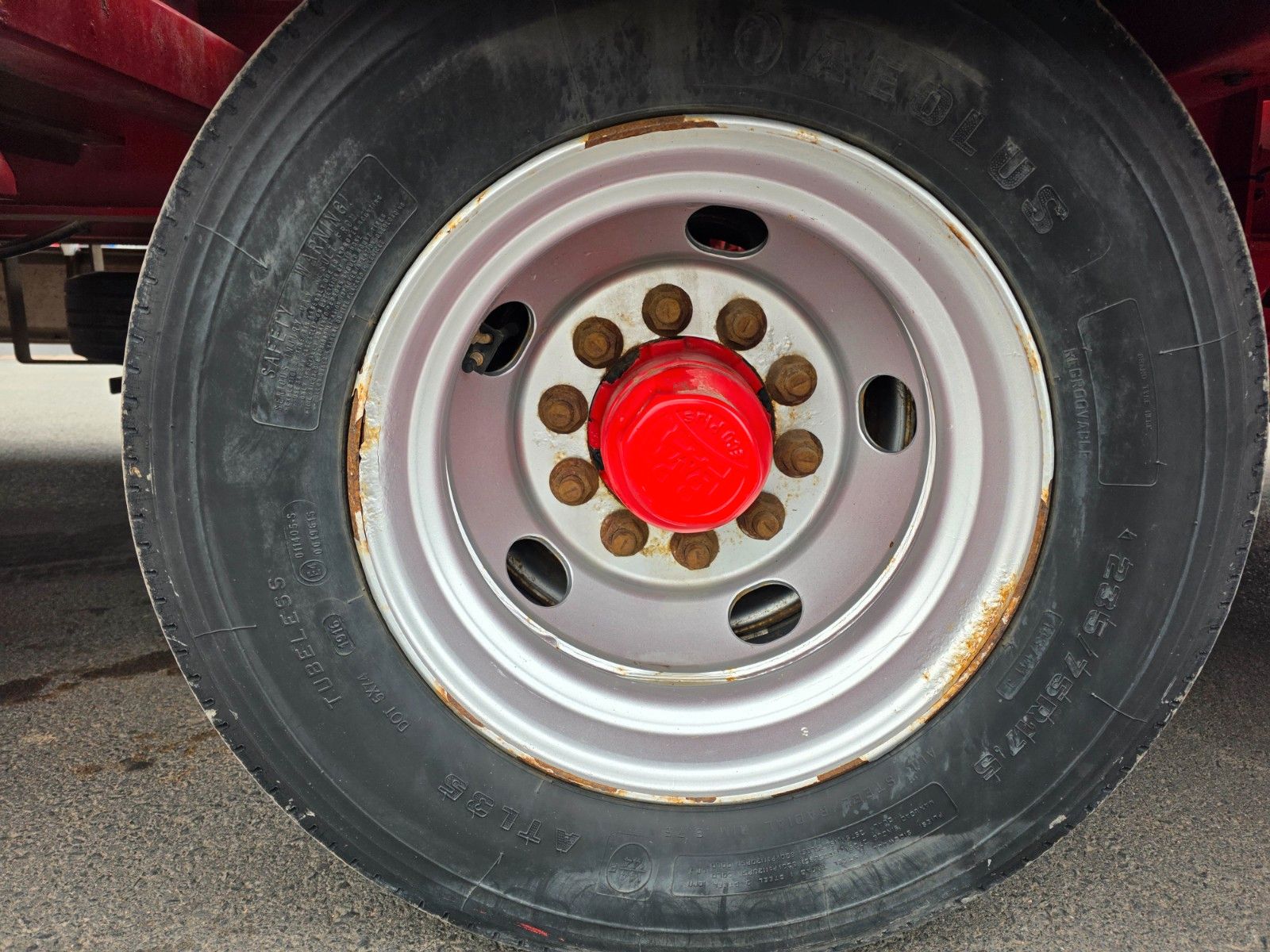Fahrzeugabbildung Fliegl DTS 300 Rampen BPW auf 3.000mm verbreiterbar