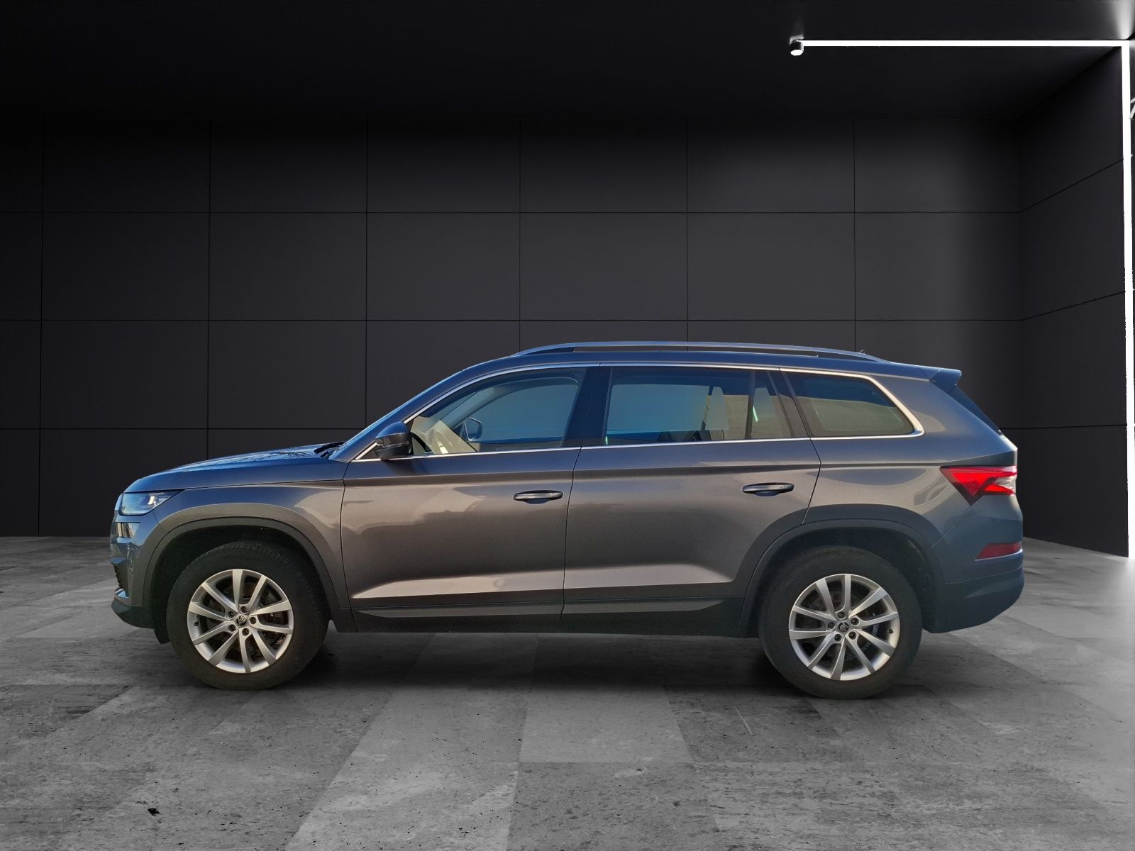 Fahrzeugabbildung SKODA Kodiaq TSI Style DSG 4x4 Standhzg. Matrix Navi L