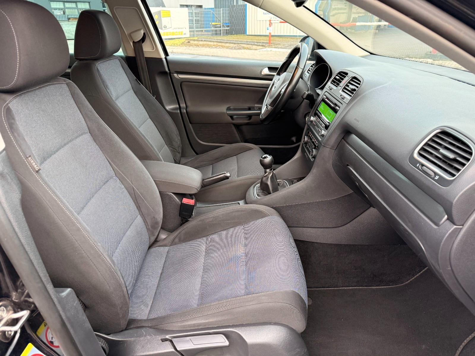Volkswagen Golf 2012 — photo 8