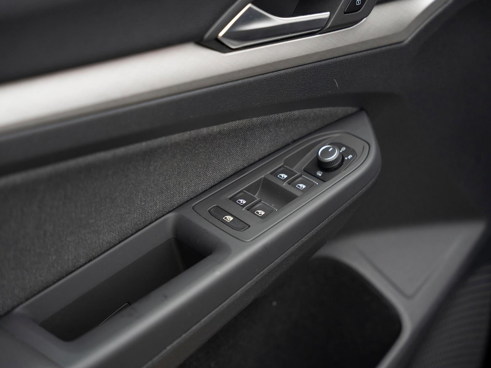 Volkswagen Golf Life Business-P. Premium Streaming&Internet, миниатюра 21