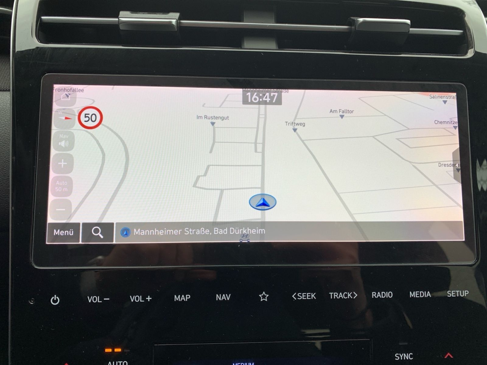 Fahrzeugabbildung Hyundai Tucson 1.6T-GDTrend Plug-In Hybrid 4WD Trend ESC