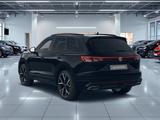 Volkswagen Touareg R-Line FINAL EDITION V6 TDI SCR 4MOTION - mit Diesel-Antrieb: mit Navigationssystem