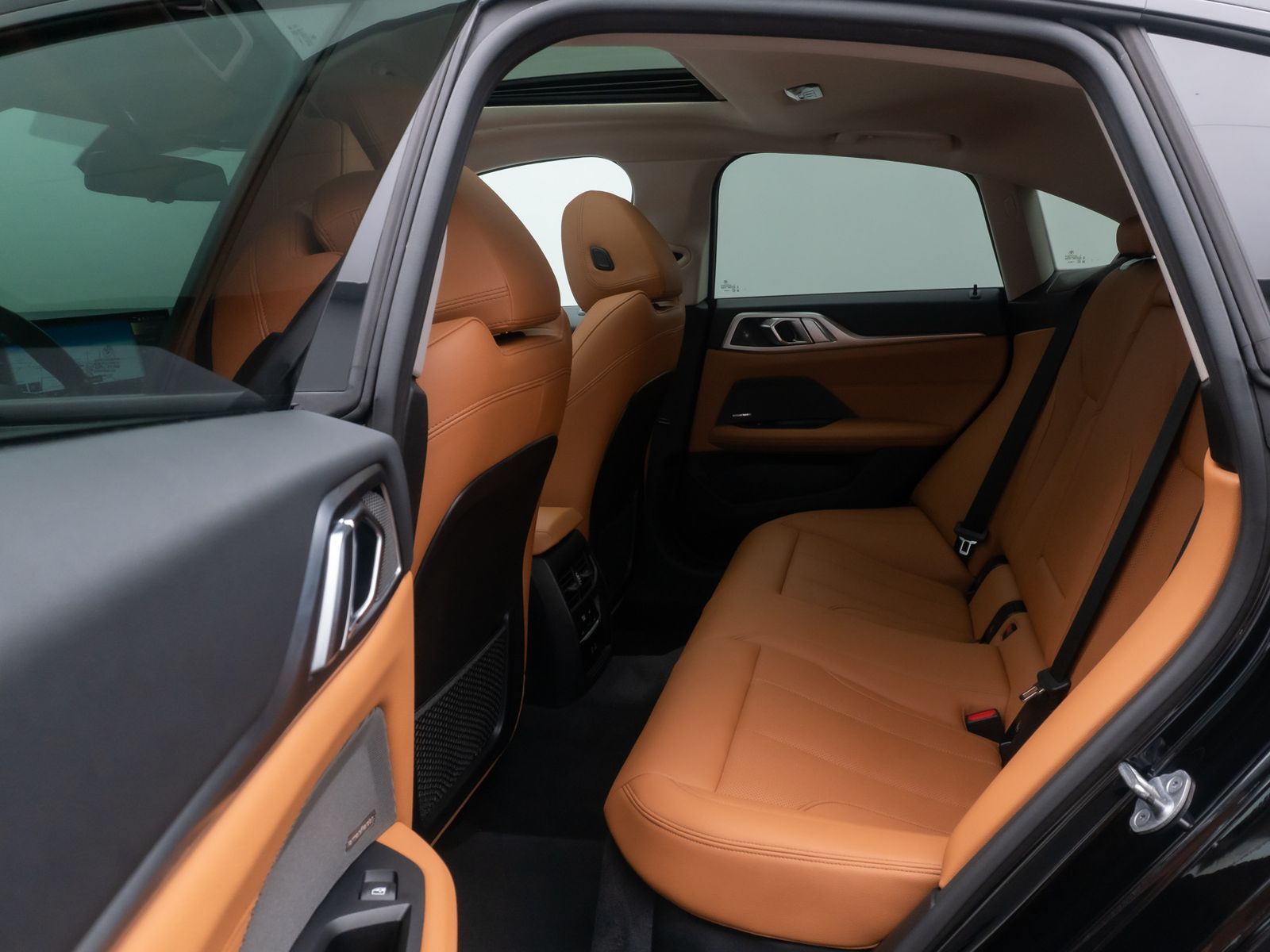 Fahrzeugabbildung BMW 420 Gran Coupé HUD Kamera DAB H/K Glasdach Leder