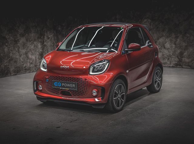 Smart ForTwo EQ cabrio passion EXCLUSIVE: RED DELIGHT!