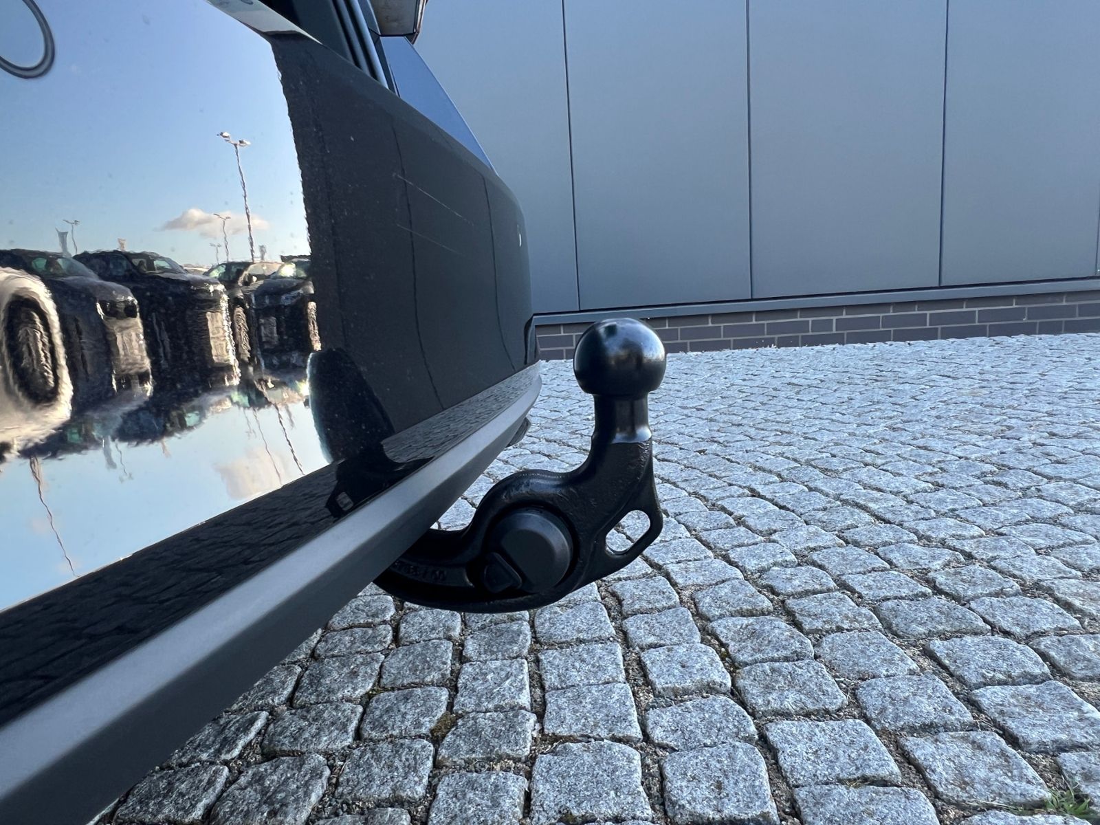 Fahrzeugabbildung SKODA Octavia Combi Essence 2.0 TDI *AHK, LED, SmartLi